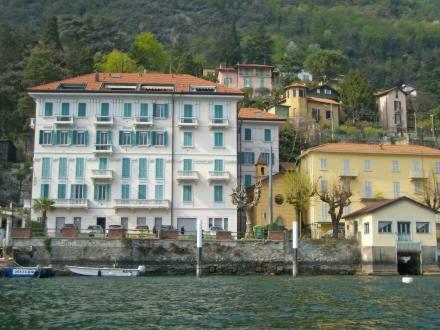 Larius Apartment Parking Carate Urio Dış mekan fotoğraf