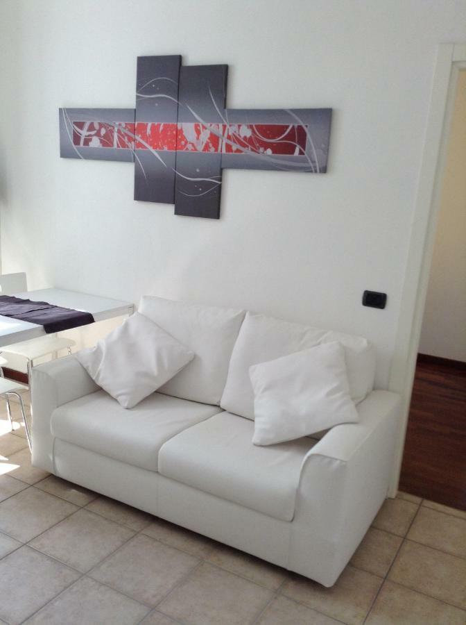 Larius Apartment Parking Carate Urio Dış mekan fotoğraf