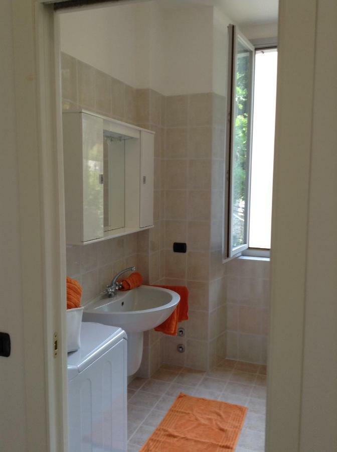 Larius Apartment Parking Carate Urio Dış mekan fotoğraf
