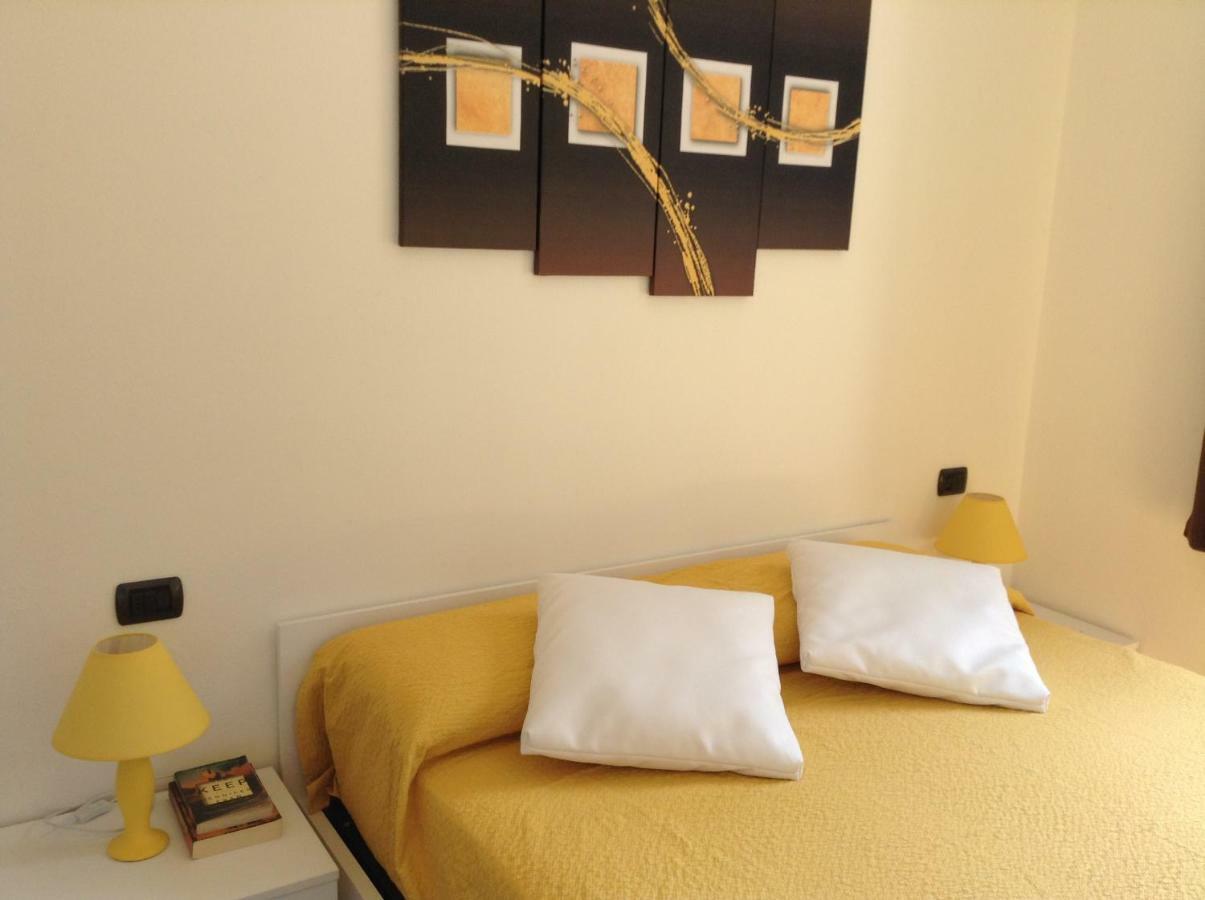 Larius Apartment Parking Carate Urio Dış mekan fotoğraf